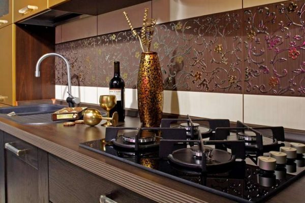фартук для кухни шоколадного оттенка