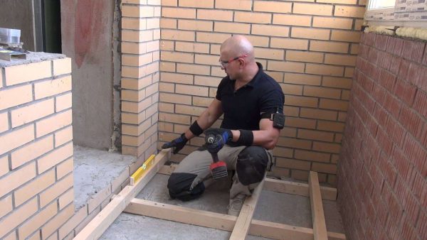 ремонтные работы на балконе